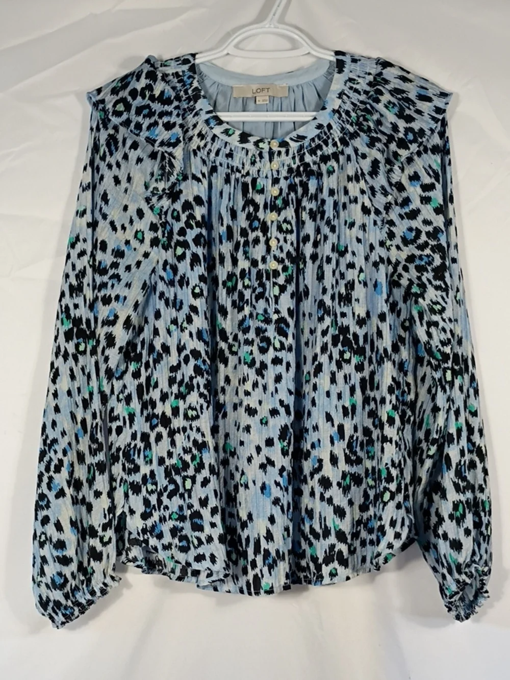 EUC LOFT Blue Animal Print Smocked Blouse Ruffles Long Puff Sleeve Size Med